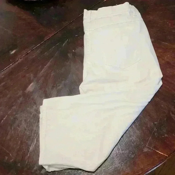 Lee Wide Leg Capris - Picture 2 of 3